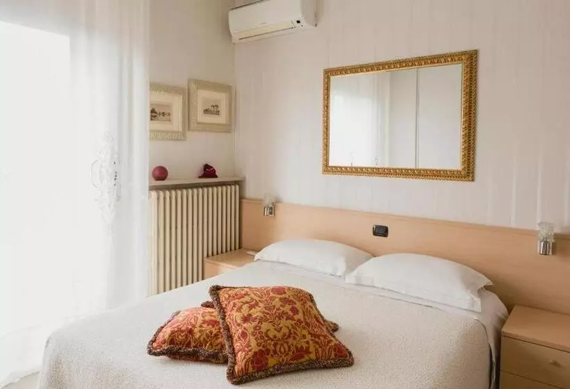 تختخواب و صبحانه Casa Ginev Room & Apartments