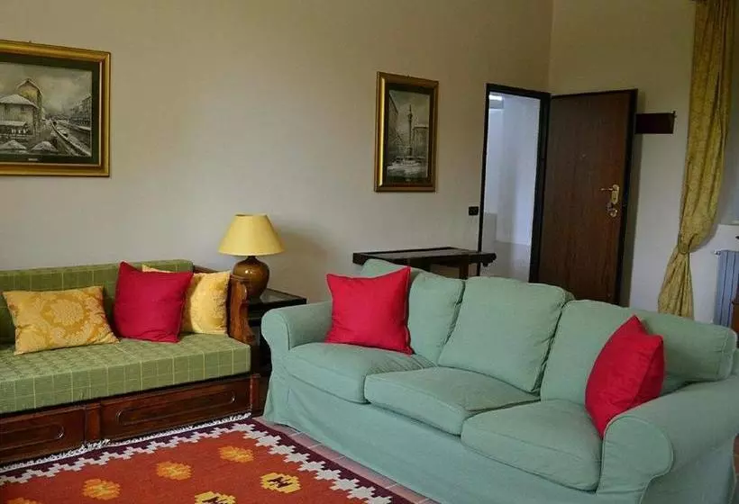 تختخواب و صبحانه Agriturismo Cascina Fiamberta