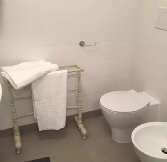 تختخواب و صبحانه Agriturismo Cascina Fiamberta