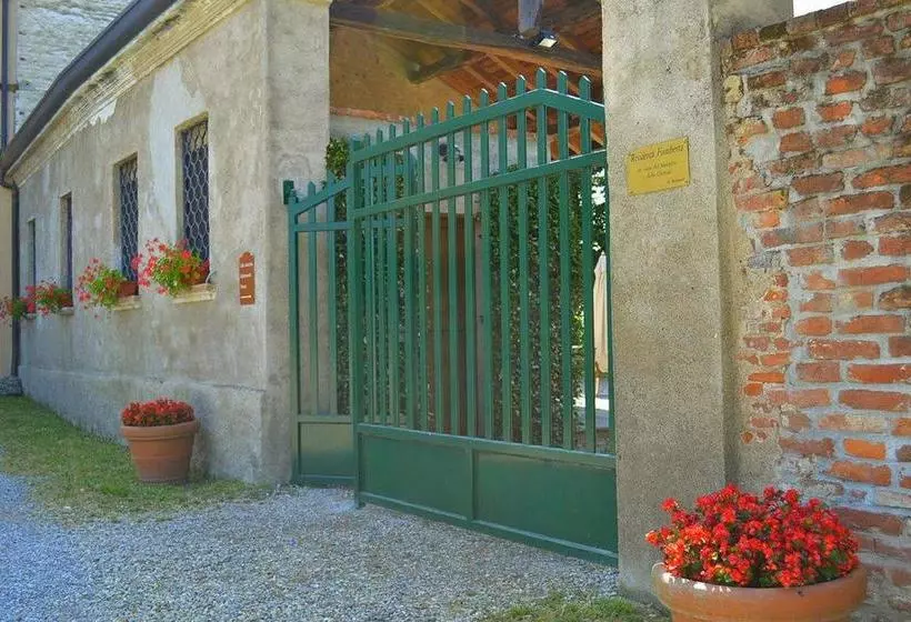 تختخواب و صبحانه Agriturismo Cascina Fiamberta