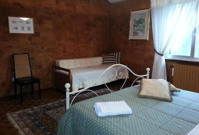 تختخواب و صبحانه Al Villino Del Sole