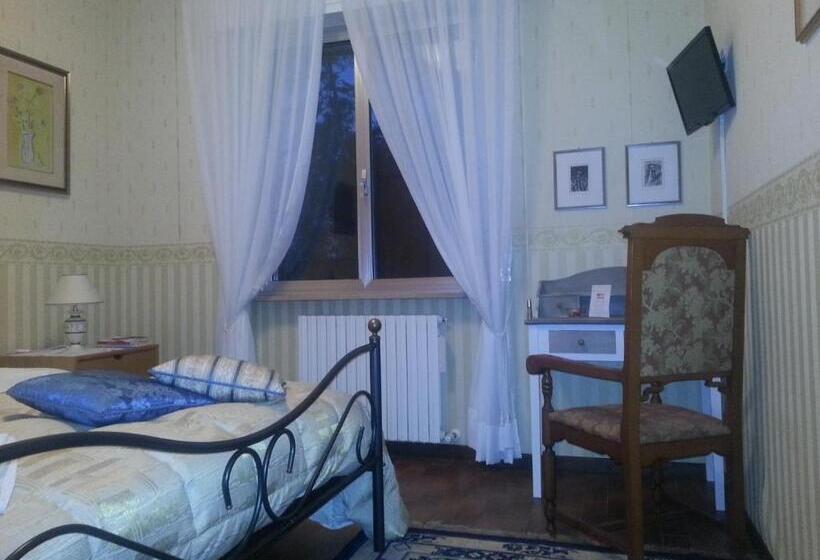 تختخواب و صبحانه Al Villino Del Sole