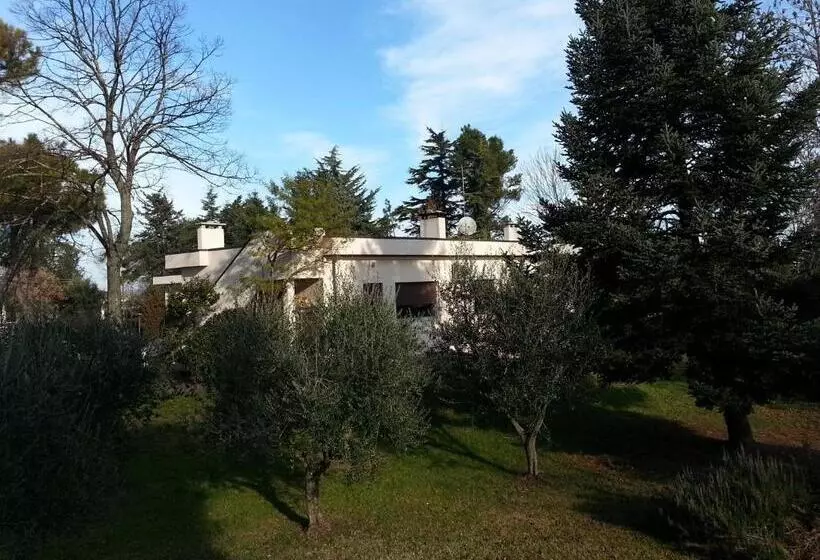 Aamiaismajoitus (B&B) Al Villino Del Sole