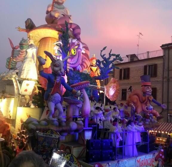 تختخواب و صبحانه Al Villino Del Sole