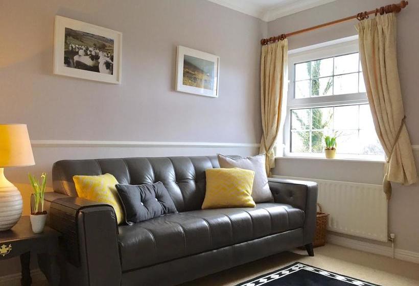 צימר Balally House