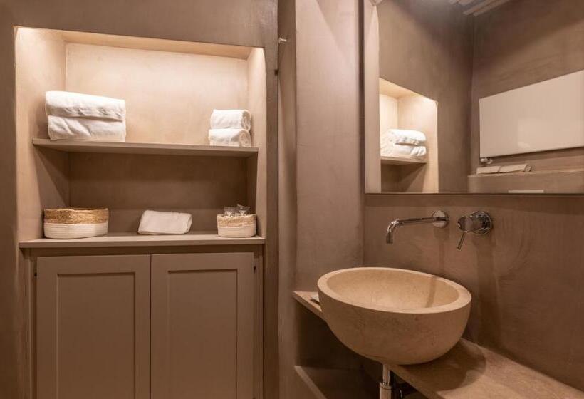 Bed and Breakfast Drogheria E Locanda Franci