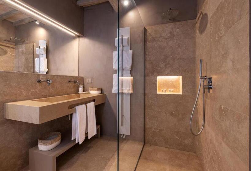 Bed and Breakfast Drogheria E Locanda Franci