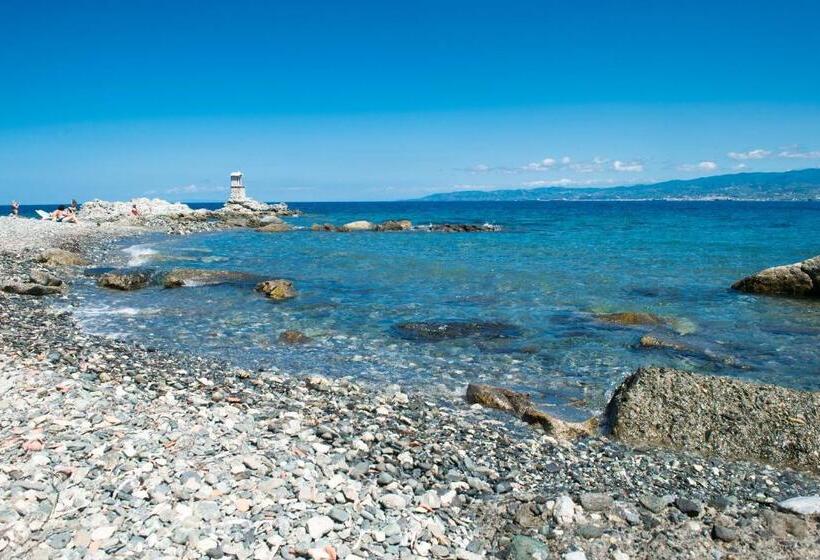 تختخواب و صبحانه Sabrina Suite