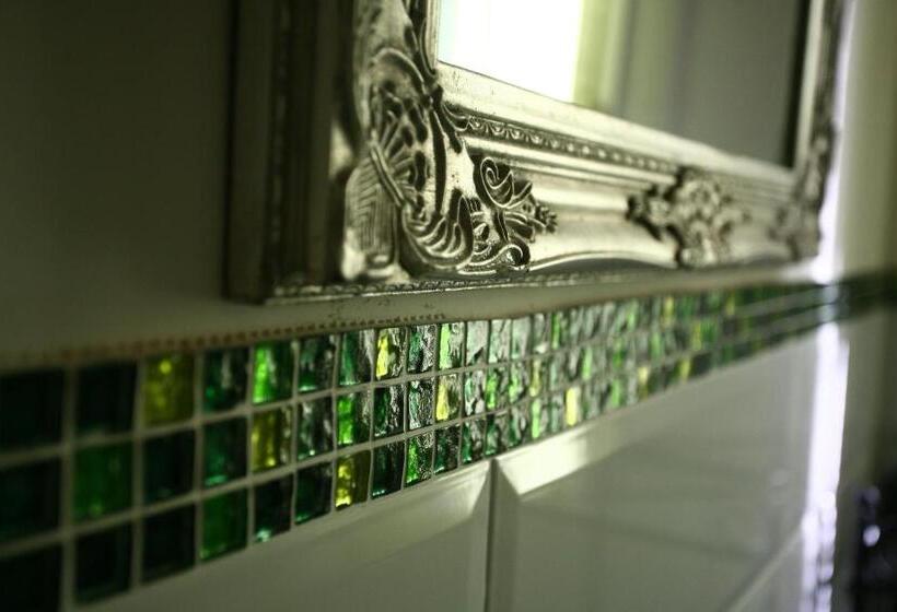 住宿加早餐  Villa Camurana