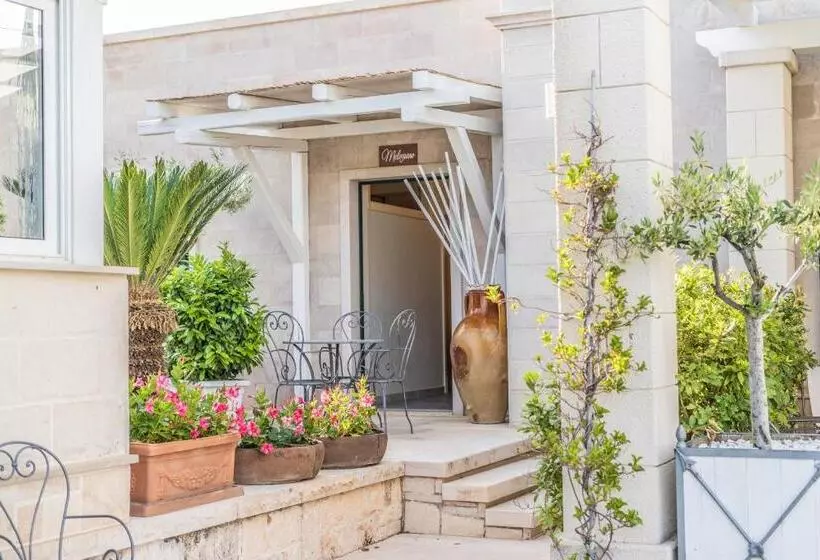 تختخواب و صبحانه Villa Caramia