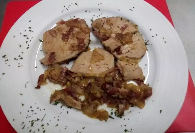 هتل Albergo Ristorante Monte Piella