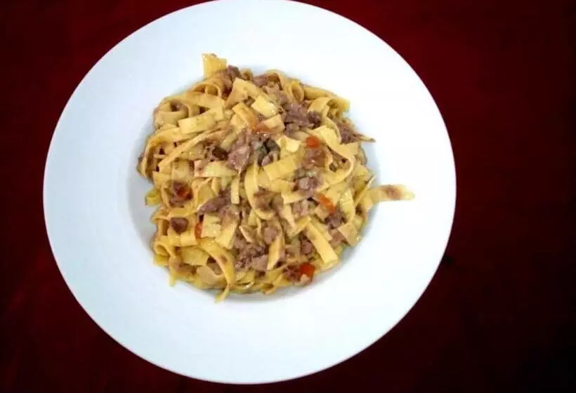 هتل Albergo Ristorante Monte Piella