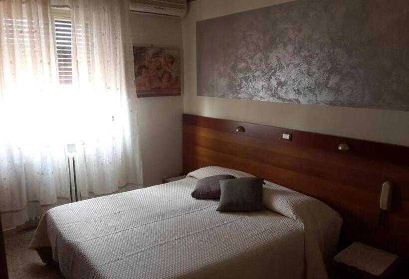 בית מלון כפרי Albergo Trattoria Fioravante