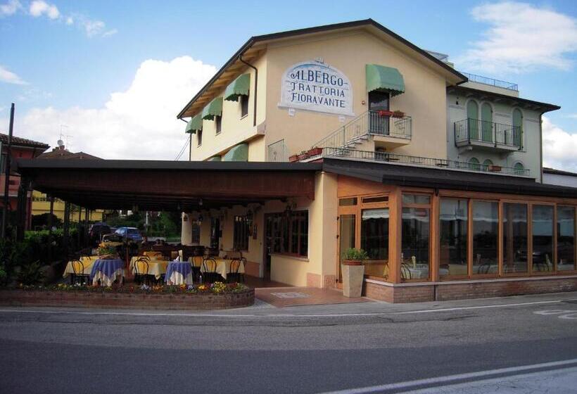 בית מלון כפרי Albergo Trattoria Fioravante