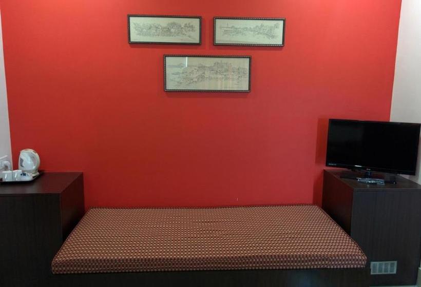 בית מלון כפרי East Coast