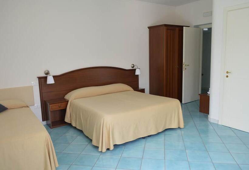 مبيت وإفطار Borgo 800