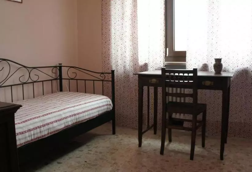 Aamiaismajoitus (B&B) Il Piccione Viaggiatore