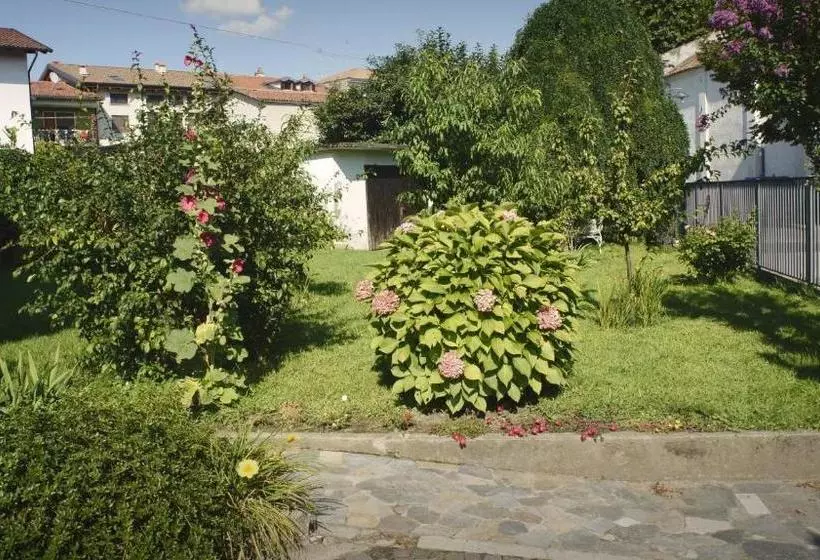 Aamiaismajoitus (B&B) Il Piccione Viaggiatore