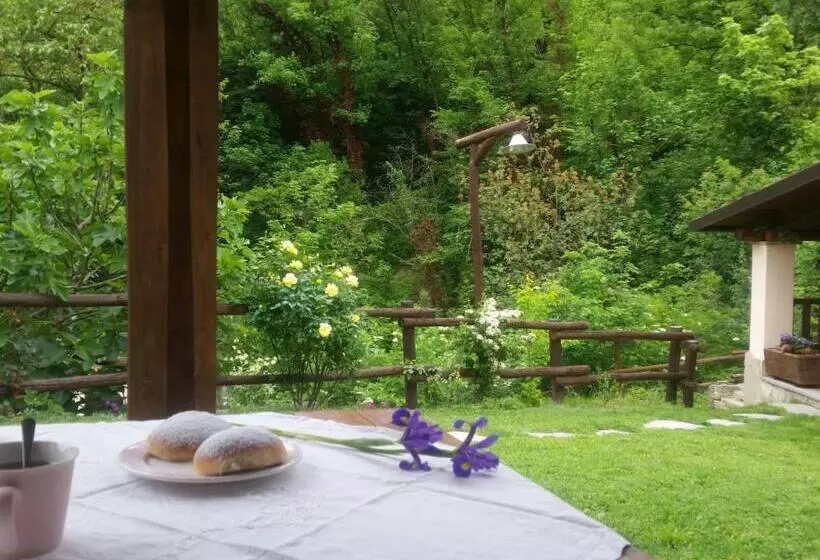 Aamiaismajoitus (B&B) La Lacia