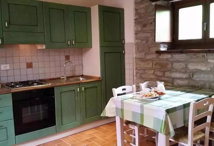 Aamiaismajoitus (B&B) La Lacia