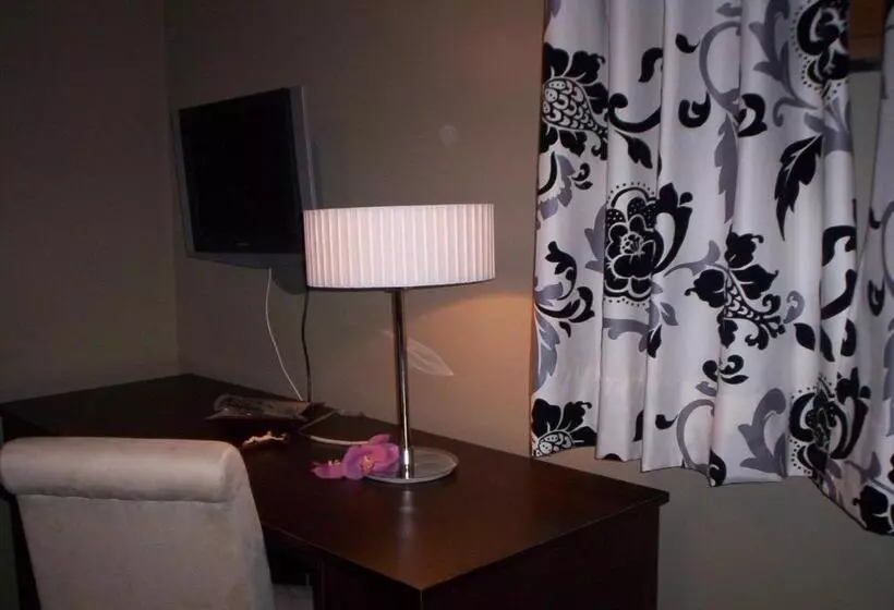 Aamiaismajoitus (B&B) Suite&b