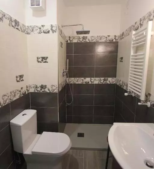 هتل B&b Francesca