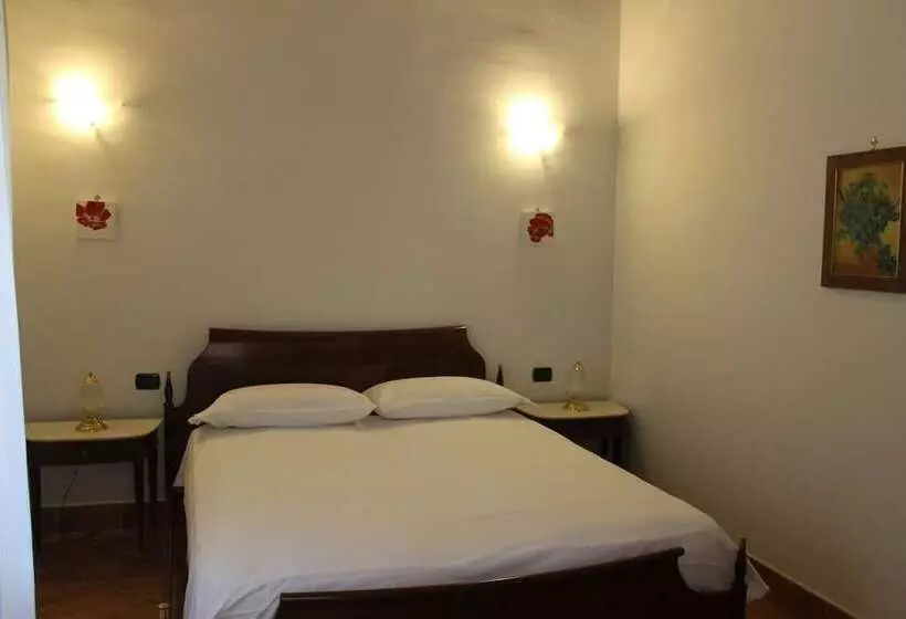 ホテル Castello Di Casapozzano