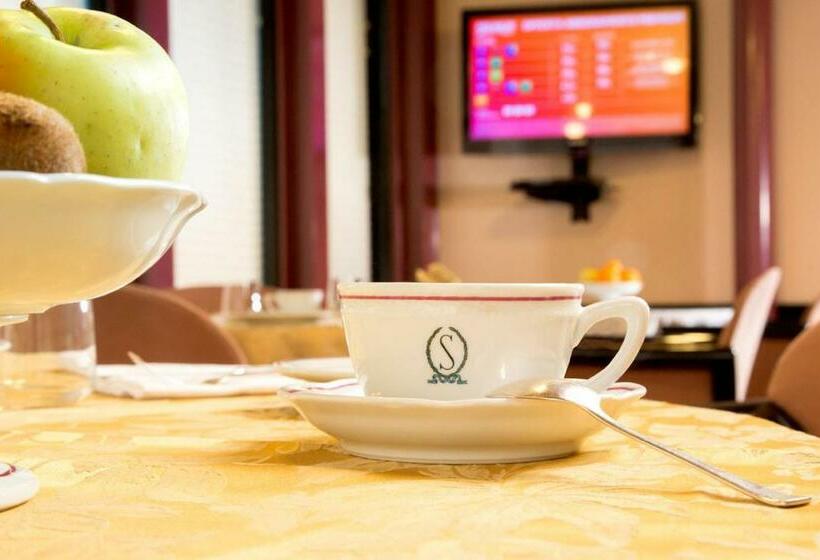 فندق Ristorante Sasso