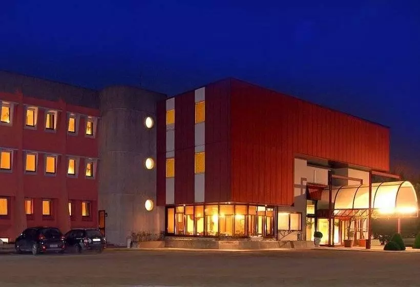 Hotelli Ristorante Sasso