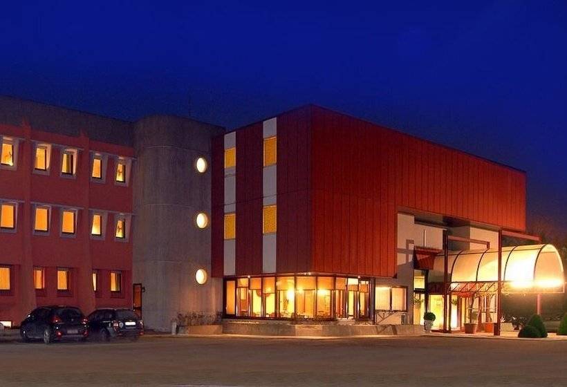 فندق Ristorante Sasso