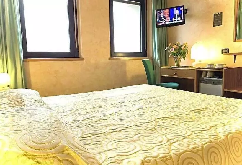 Hotelli Ristorante Sasso