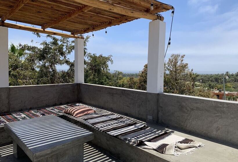 Hostel Perro Surfero Todos Santos