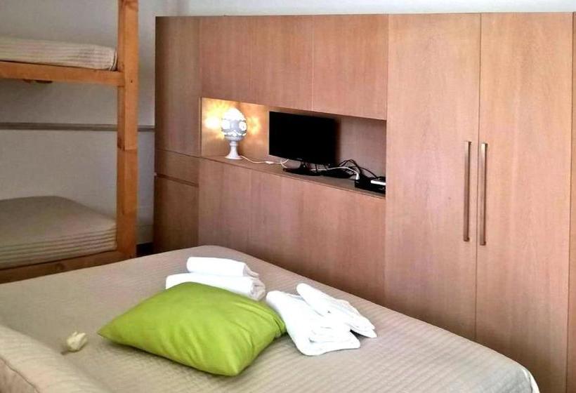 צימר Alfieri Cottage