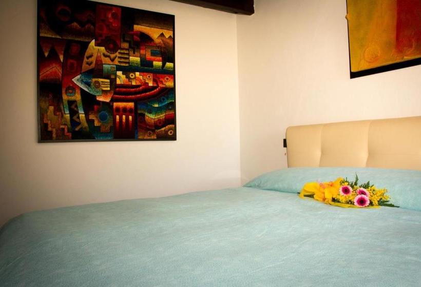 Bed & Breakfast Bramasole