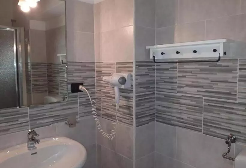 Aamiaismajoitus (B&B) Sabrina Airport