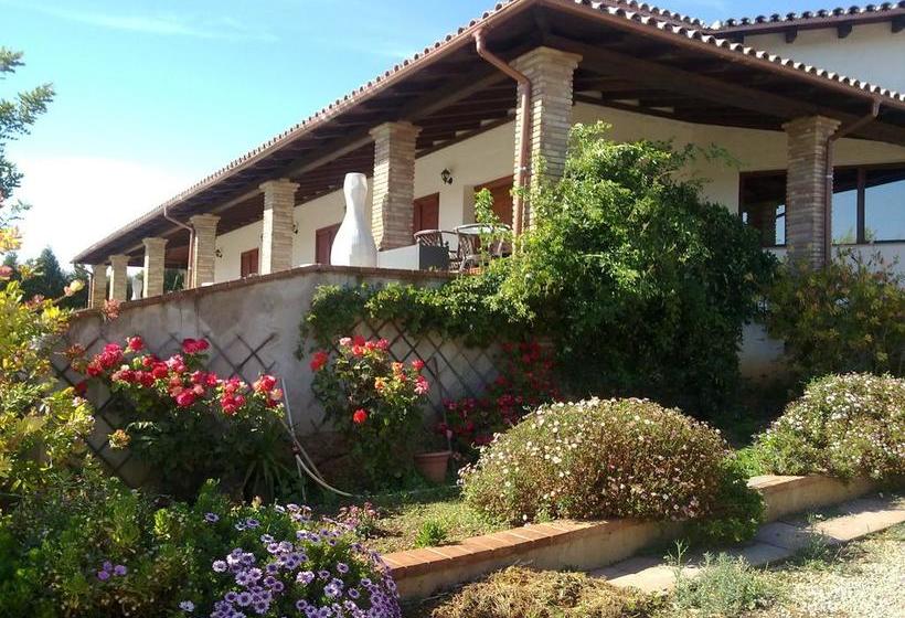 تختخواب و صبحانه Su Carru A Boi