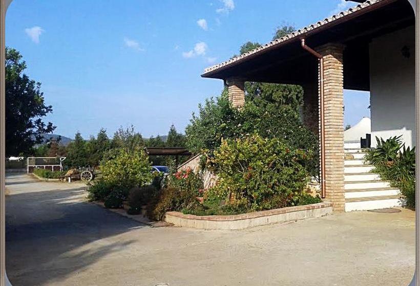 تختخواب و صبحانه Su Carru A Boi