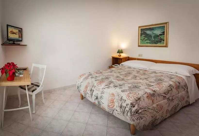 ホテル Albergo Edera