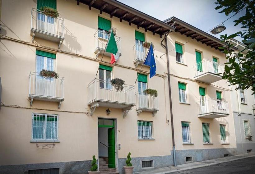 Отель Albergo Edera