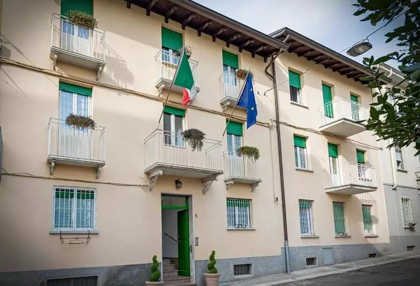 ホテル Albergo Edera