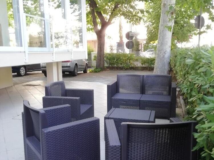 בית מלון כפרי Cormoran Riccione