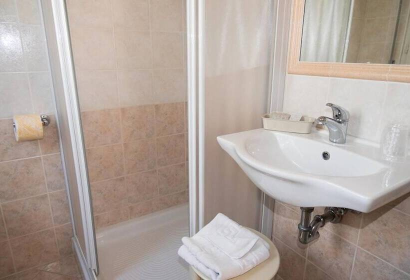 בית מלון כפרי Cormoran Riccione