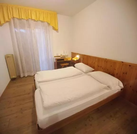 Hotelli Dolomiti Saone