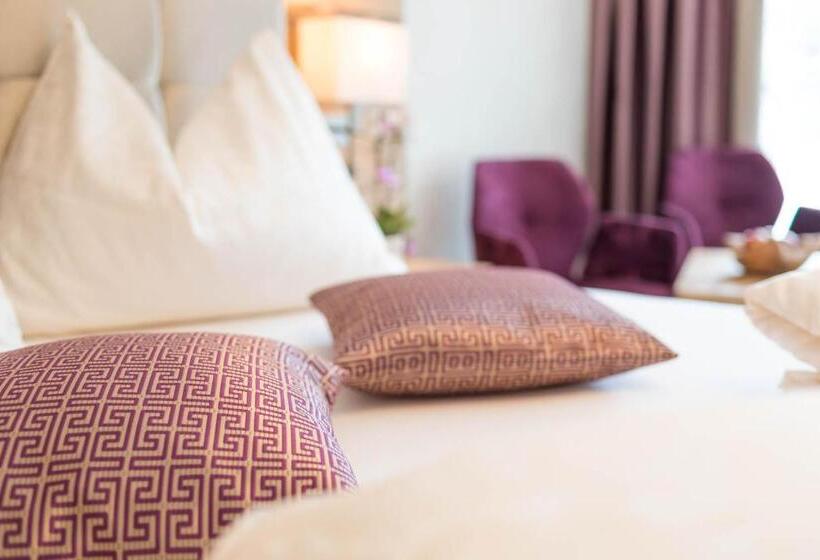 ホテル Gasthof Ellmauer Hof