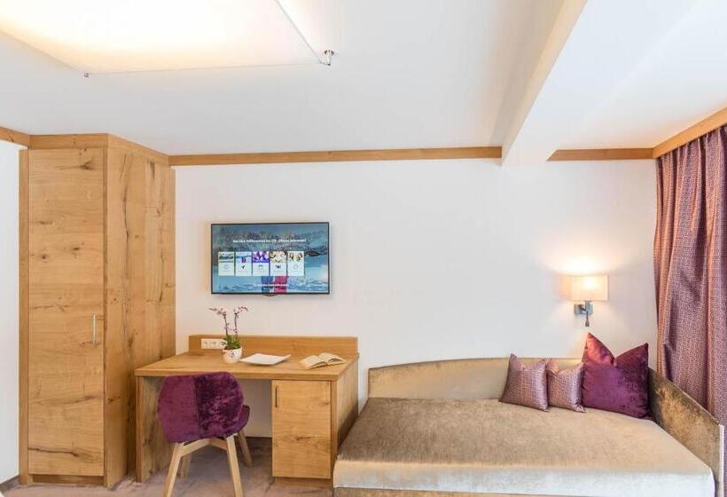 ホテル Gasthof Ellmauer Hof