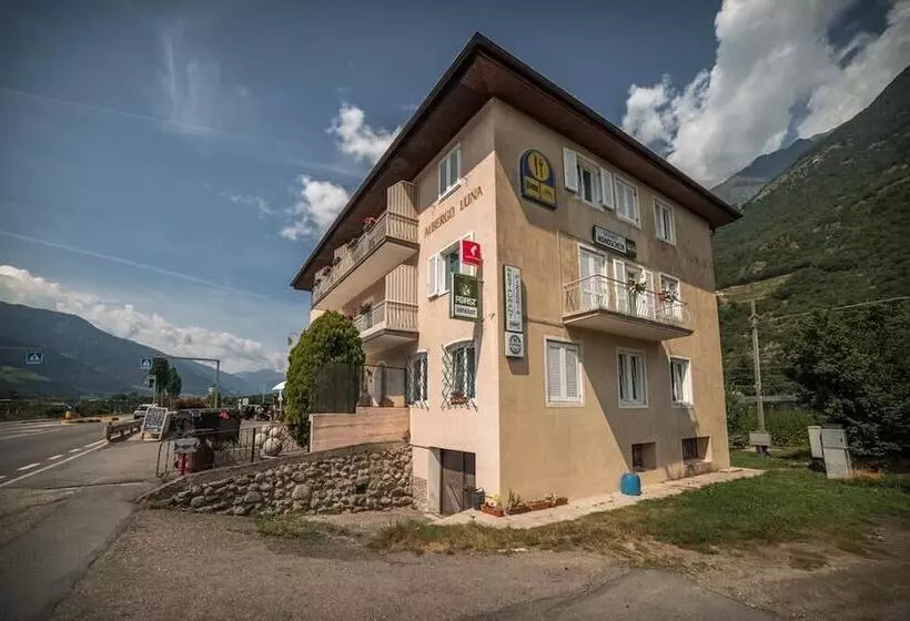 Hotelli Gasthof Mondschein