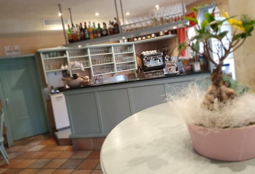 Отель Gasthof Mondschein