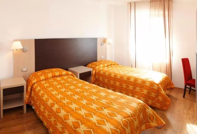 ホテル Il Garibaldi