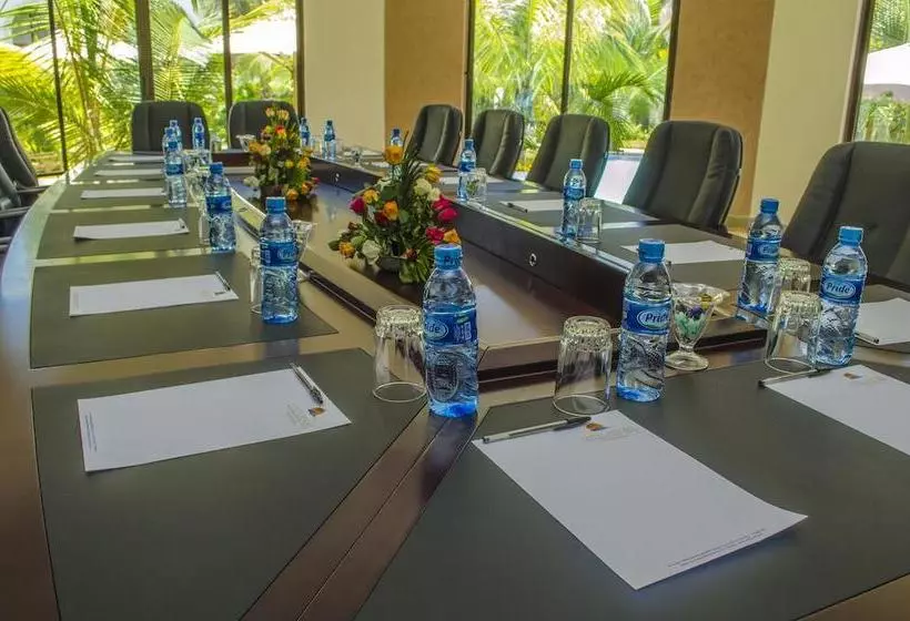 هتل Lotfa Resort Diani