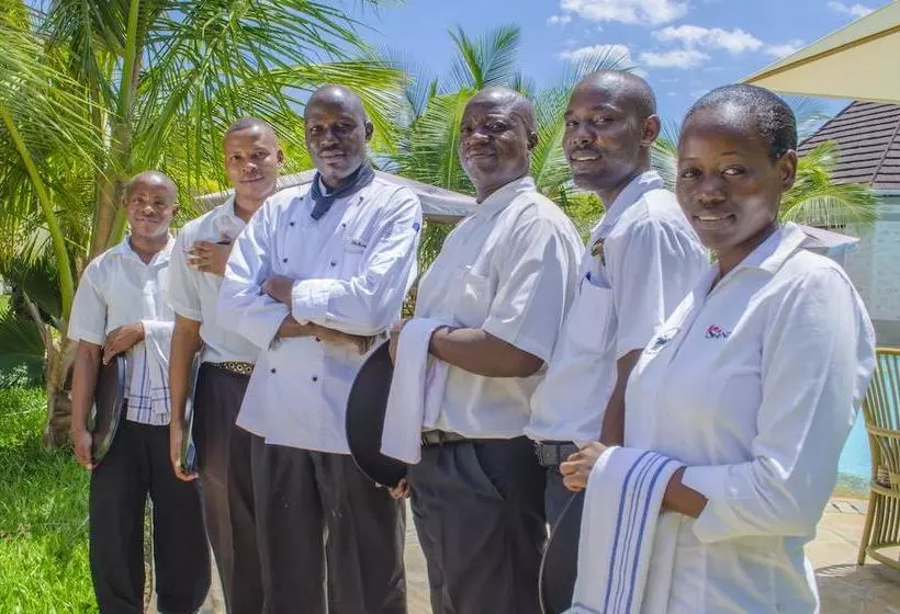هتل Lotfa Resort Diani